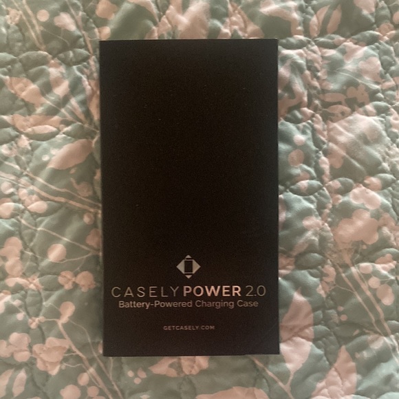 Casely power 2.0 battery powered charging case for iPhone 6,7,8 plus. - Picture 2 of 4